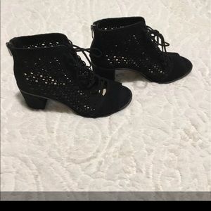 Vince Camuto Booties